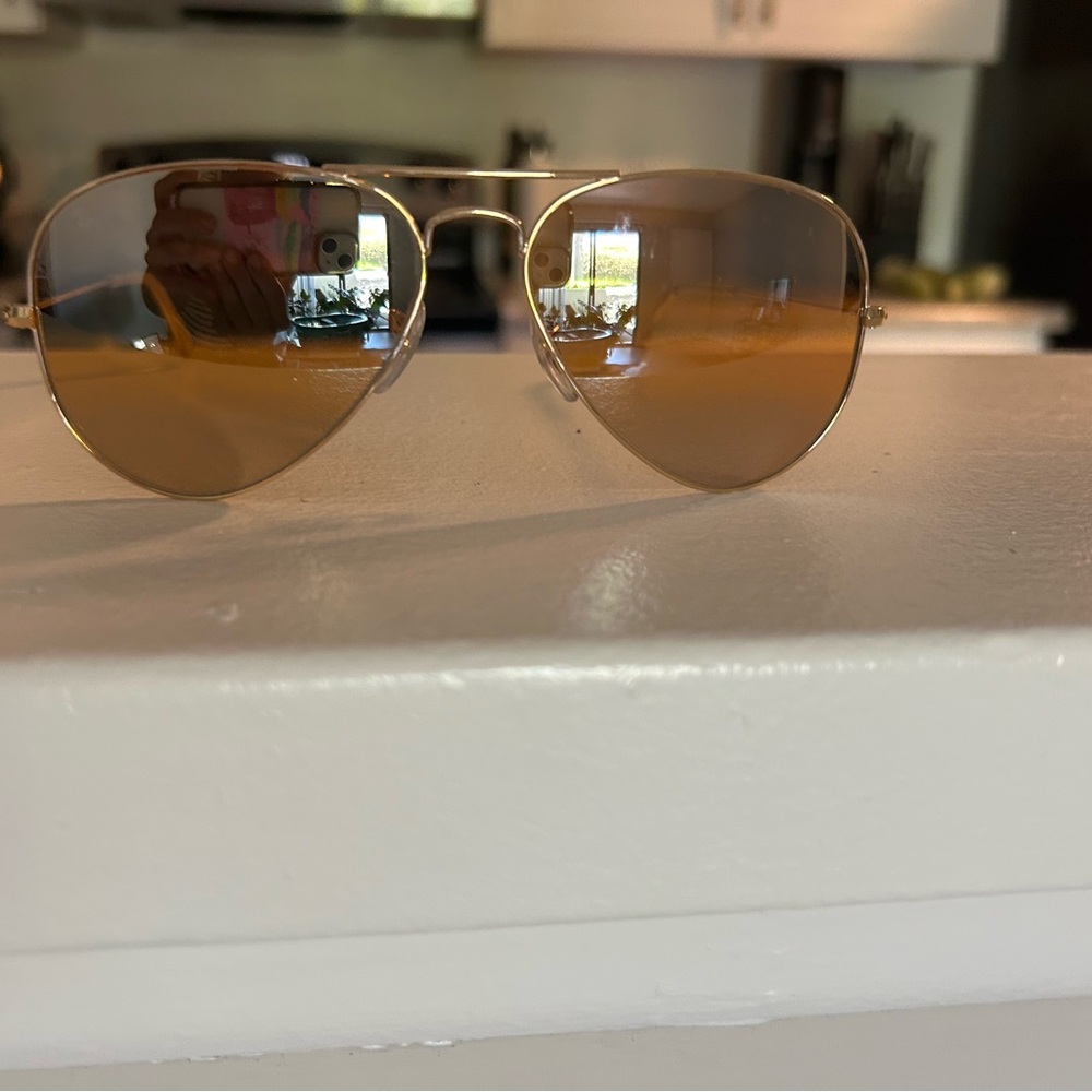 Ray-Ban Gold Aviator Sunglasses